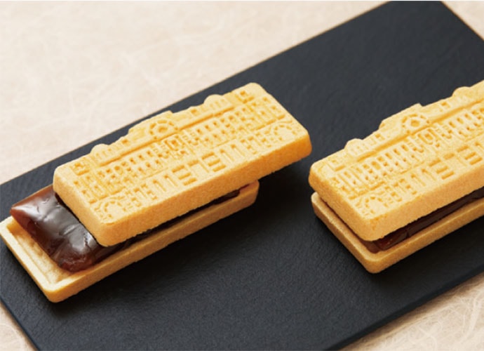 東京駅丸の内駅舎手付最中