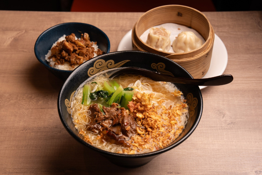 エキナカ麺グルメ_台湾料理専門店 台湾101